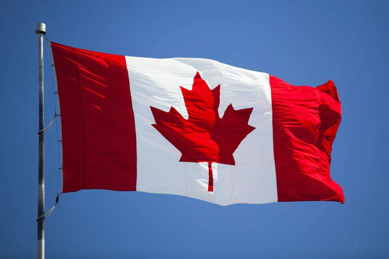 CanadaFlag2-min_2048x